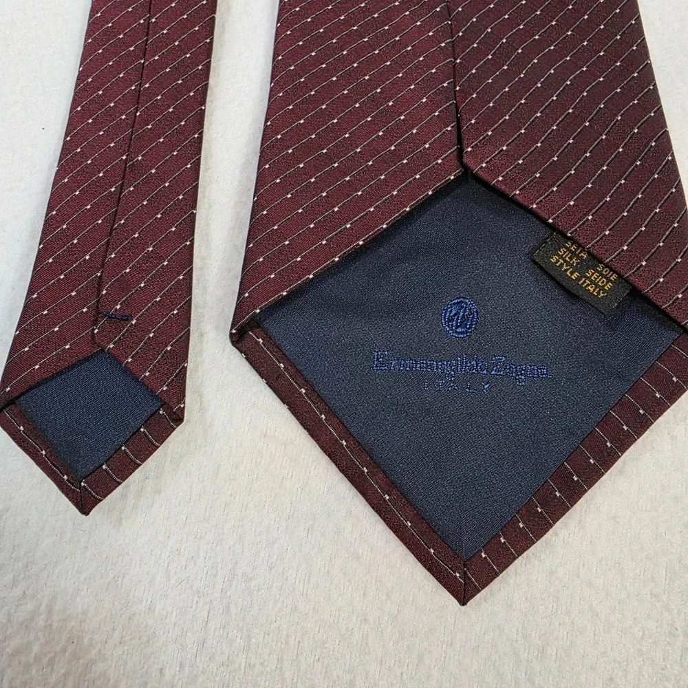 Ermenegildo Zegna Mens Burgundy Pin Dot Stripe Silk Tie Handmade Italy NWT